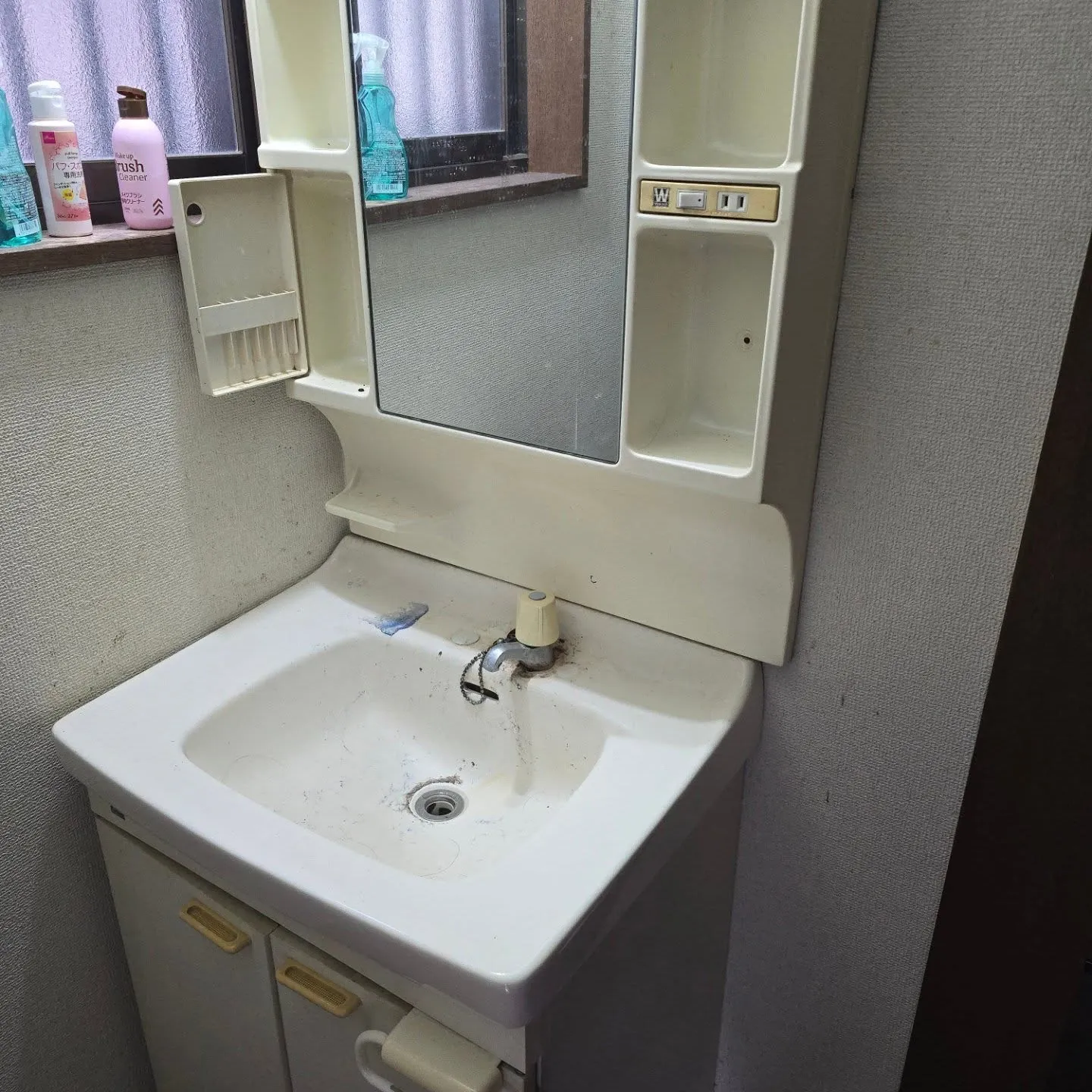 最近の仕事の一部です。